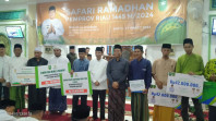 Wabup Rohil Dampingi Safari Ramadhan Sekdaprov Riau di Masjid Al-Khairiyah Bagansiapiapi