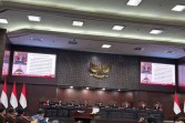 MK Perintahkan Anggaran MBG Dikeluarkan dari Anggaran Pendidikan