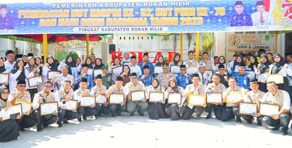 Bupati Rohil Ajak Seluruh ASN Jadikan Hari KORPRI Ke- 52 dan HGN Sebagai Penguat NKRI