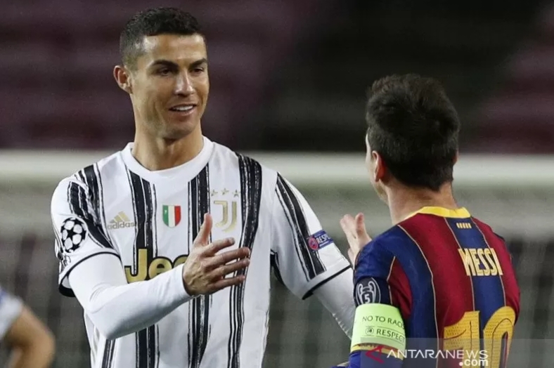 Cristiano Ronaldo Sampaikan Pesan Duka Untuk Messi