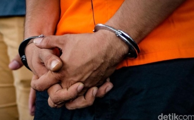 Sembunyi di Kebun Sawit, Buron Kasus Pembunuhan di Rohil Ditangkap Polisi