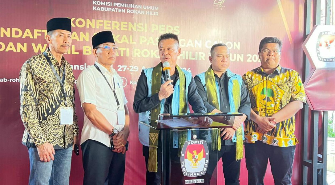 Paslon Bupati dan Wakil Bupati Afrizal Sintong - Setiawan Resmi Mendaftar ke KPU Rokan Hilir
