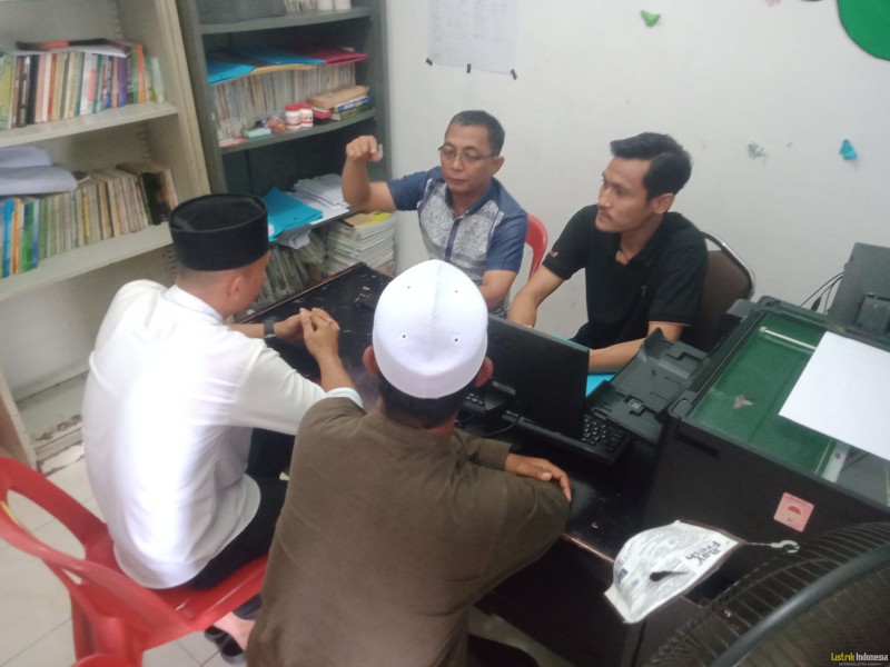 Lima Bakal Calon Telah Antar Berkas, Hermanto Harap Warga Wajib Memilih  Namun Belum Punya KTP Segera Urus KTP