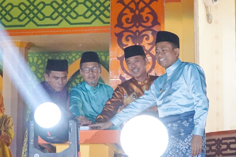 Bupati Rokan Hilir Afrizal Sintong Buka Secara Resmi MTQ  Ke- XVIII Tingkat Kabupaten Rokan Hilir