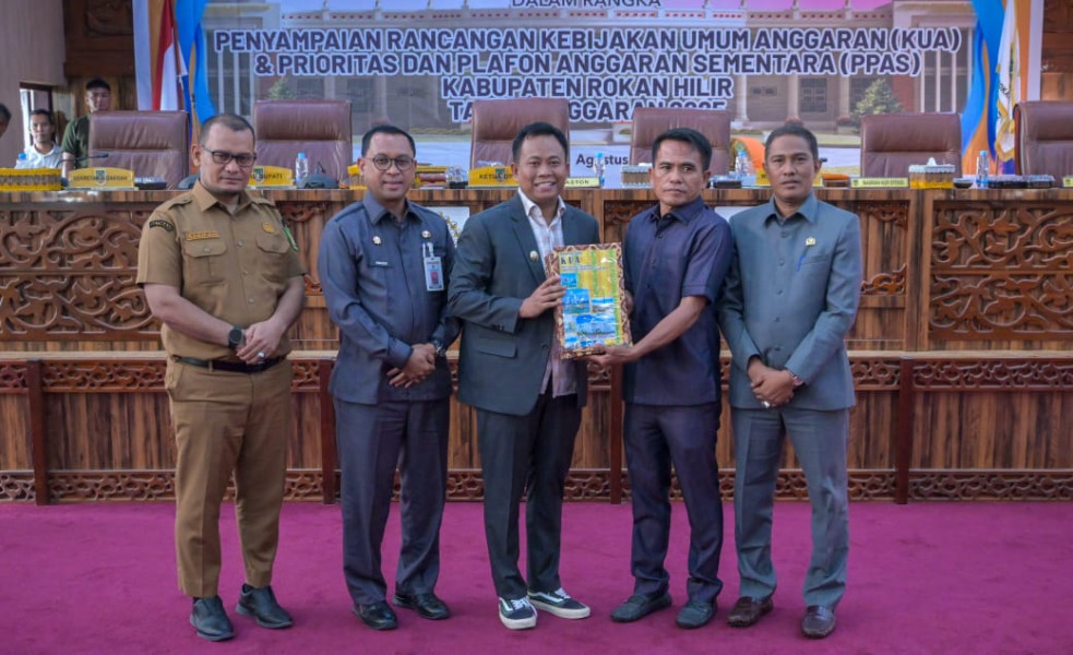 DPRD Bersama Pemkab Rohil Gelar Rapat Paripurna KUA-PPAS Tahun Anggaran 2025