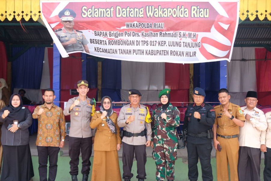 Cek Kesiapan Pam dan Lokasi TPS Pemilu 2024, Wakapolda Riau Kunjungi Rokan Hilir