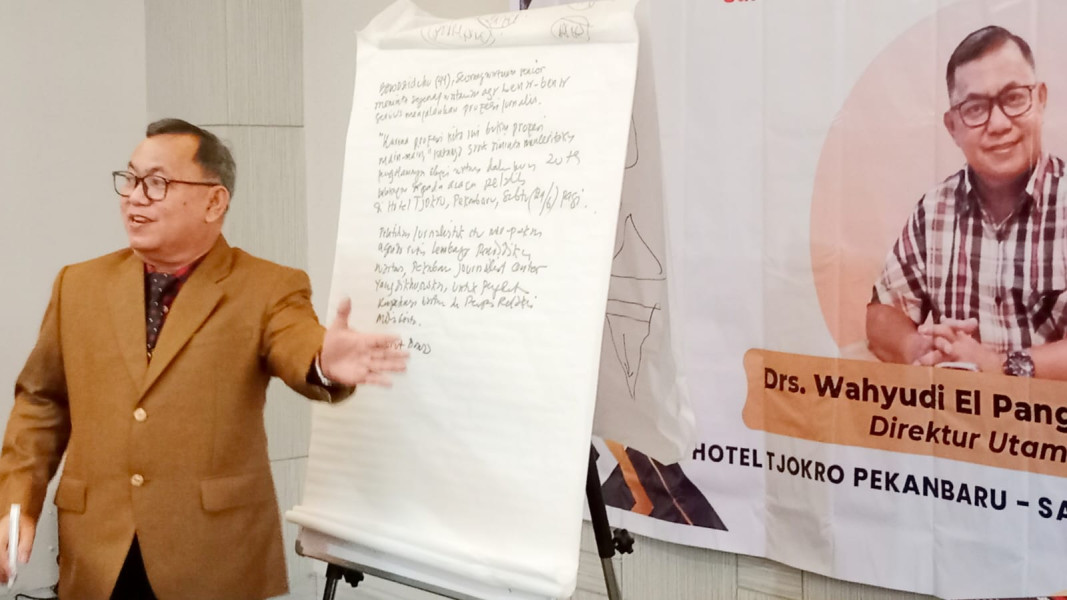 Wahyudi El Panggabean: Wartawan Harus Tangguh & Berani Jangan Kalah Dengan Narasumber