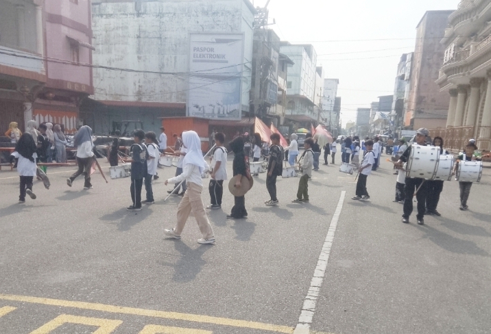 Jelang Festival Drumband, Pelajar Bersiap Tampilkan Kemampuan Terbaik