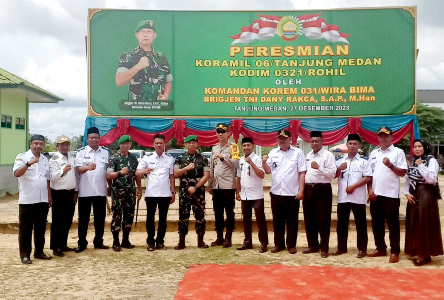 Bupati Rokan Hilir Dampingi Danrem 031 Wira Bima Resmikan Koramil 06 Tanjung Medan