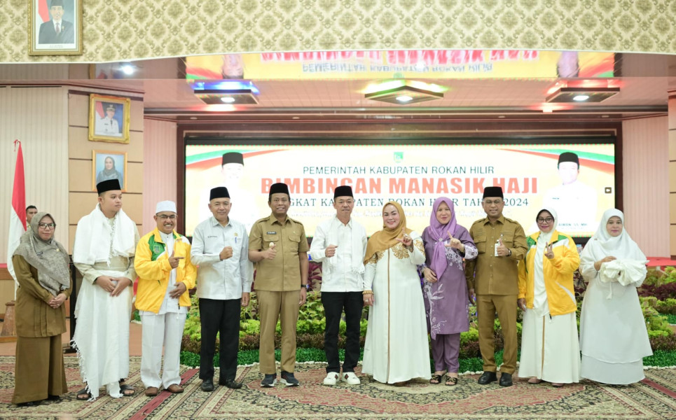 Bupati Rohil Buka Bimbingan Manasik Haji, 282 Jamaah Calon Haji Bakal Diberangkatkan Dari Dumai