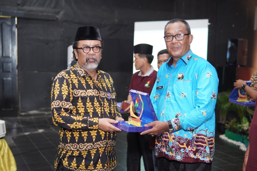 Kadisbud Riau Buka Pembinaan Komunitas Adat Terpencil