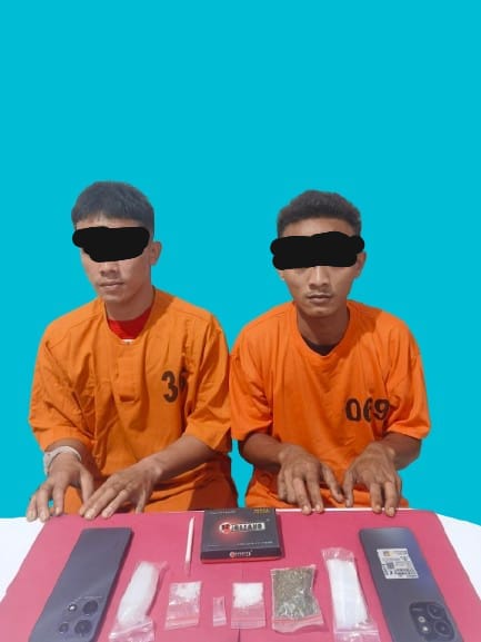 Satnarkoba Polres Pelalawan Gulung Pengedar dan Kurir Narkoba