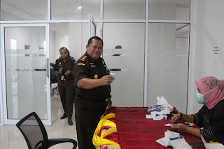 Pegawai Kejaksaan Dumai Lakukan Tes Urine Narkoba